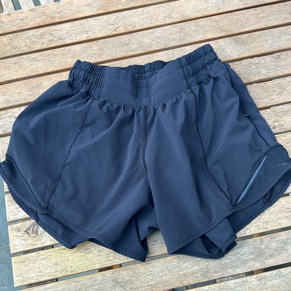 black lululemon hotty hot low rise shorts. 4” size 2 - Picture 2 of 4